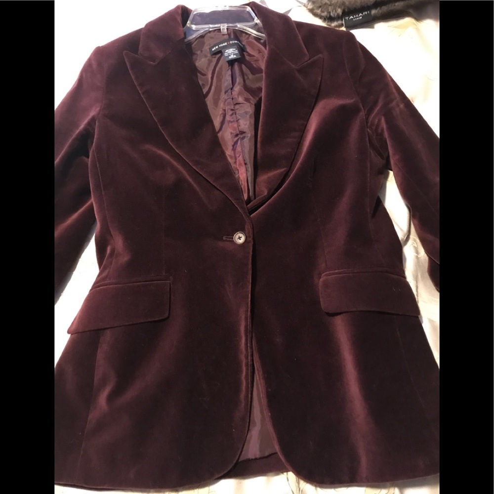 New York and Company velvet blazer